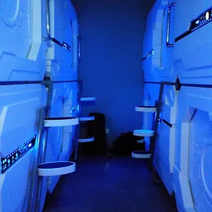 Space @ Chinatown Otel